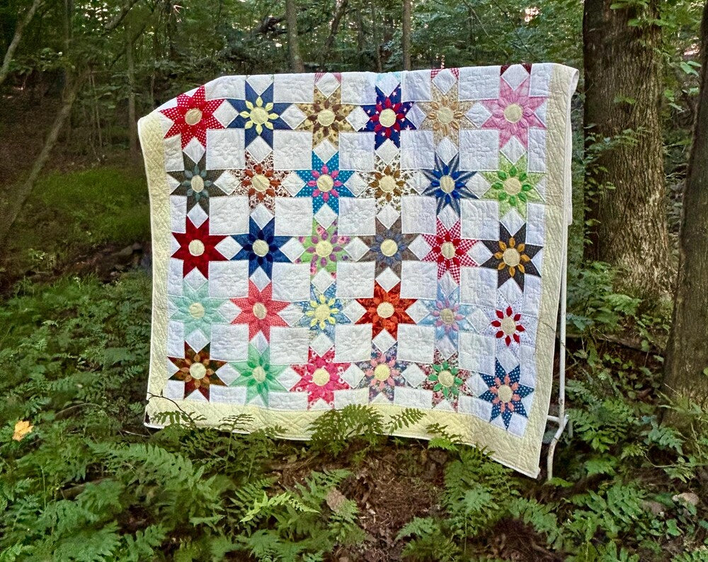 Vintage Country Star Homemade shops Quilt. Excellent Condition Full Size