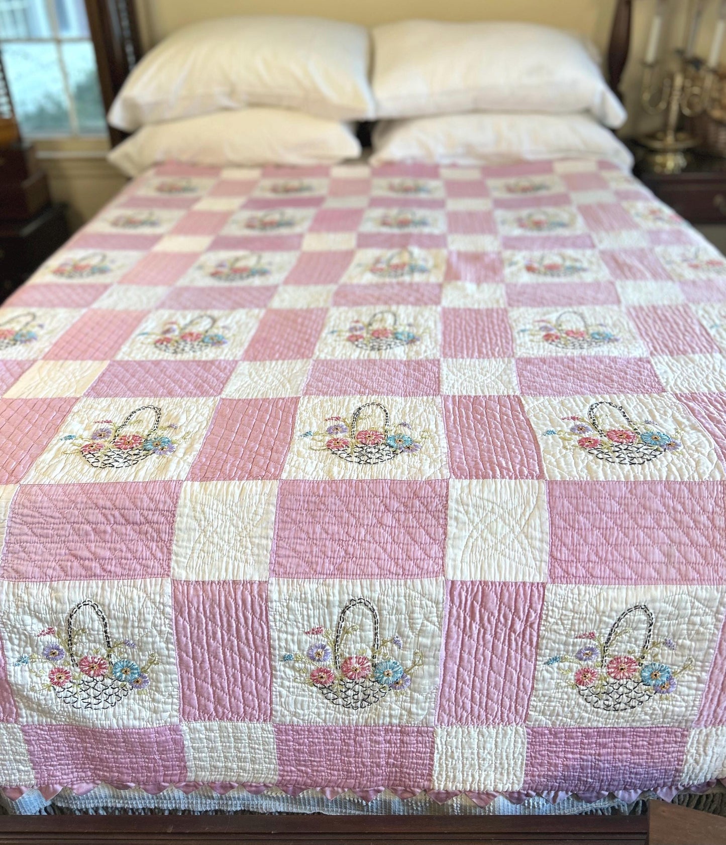 Simply Beautiful Vintage Handmade Embroidered Floral Baskets Pink and White Quilt with Prairie Points Trim