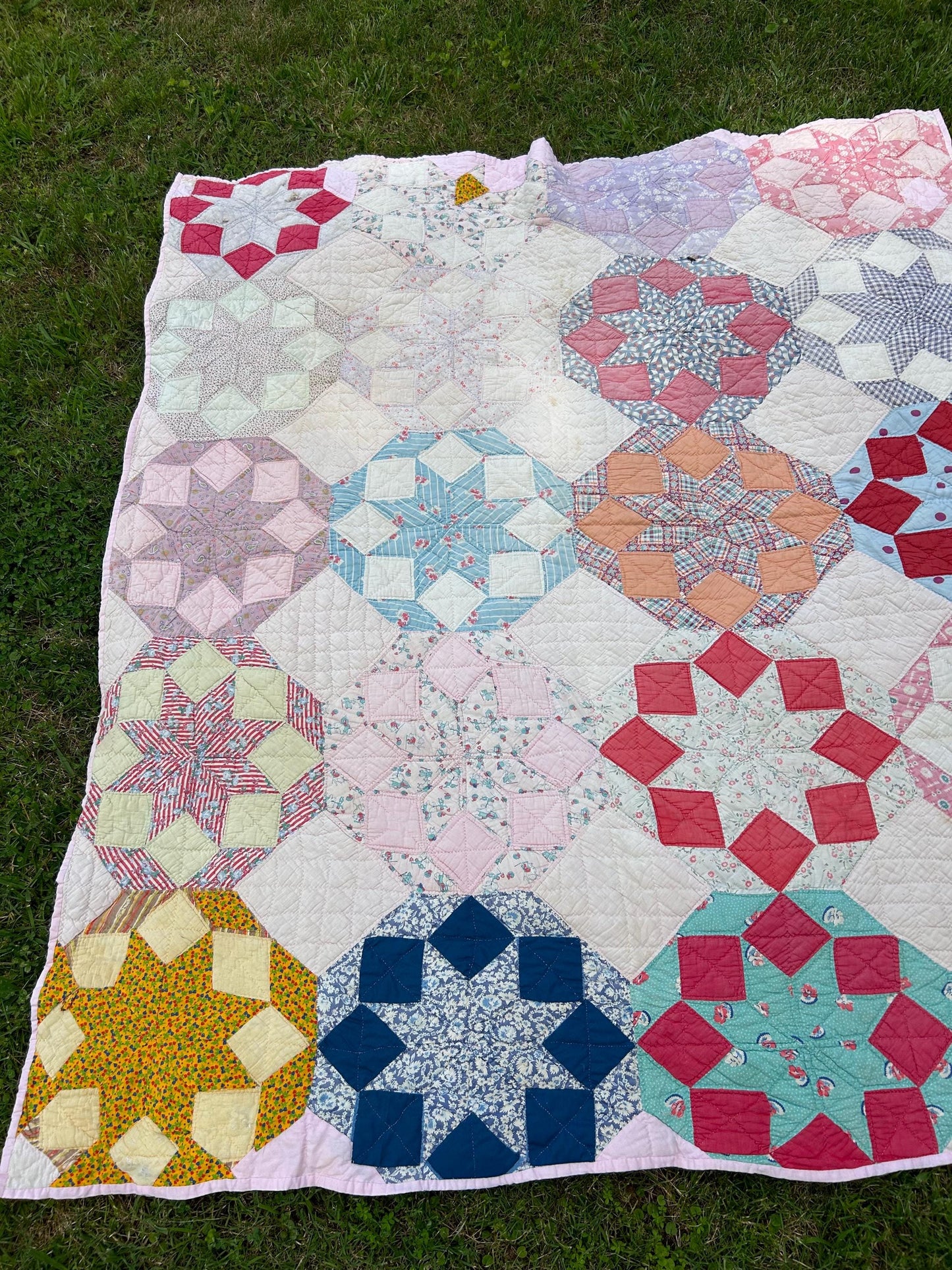 Awesome Vintage Patchwork Feedsack Quilt in a Star or Mandolin Pattern 80x70